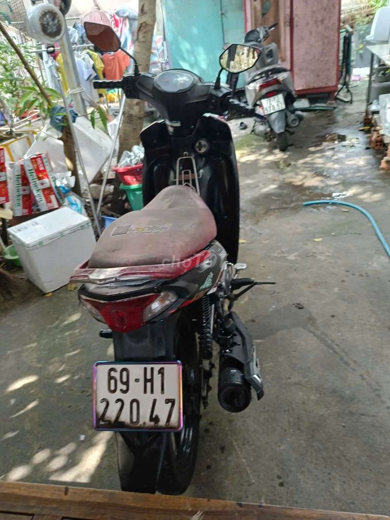 Yamaha Sirius Fi 2017 Đen đỏ. Mua bán Xe máy tại Quận 7 Tp Hồ Chí Minh được đăng bởi Nguyễn quốc hùng hình 2