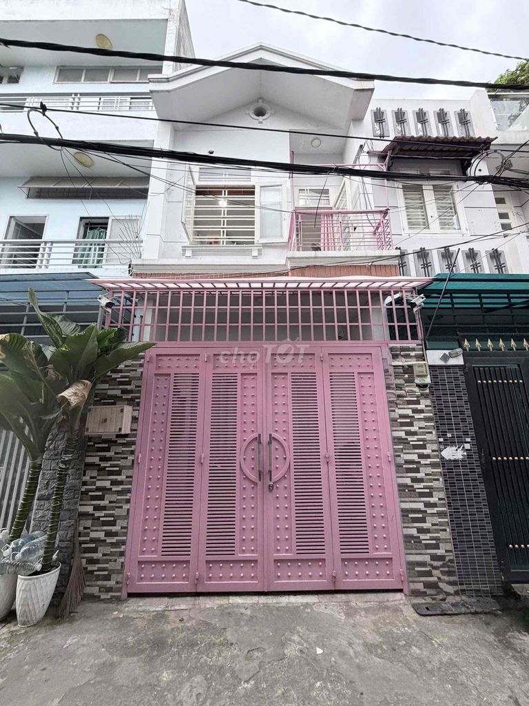 Bán Nhà Hẻm 4m Nguyễn Hữu Tiến DT 4m x 14m đúc 1 tấm giá 5.5 tỷ