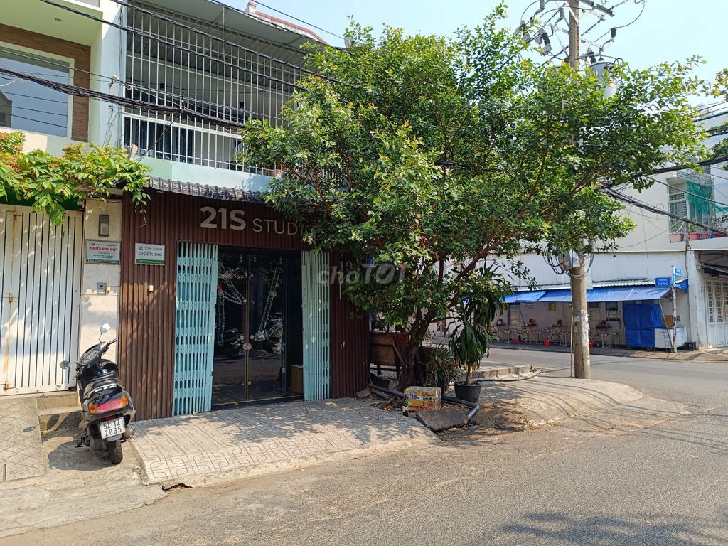 Nhà nguyên căn ngay ngã tư mặt tiền đ.Thành Công 3.9 x 17.5m  (Nở Hậu)