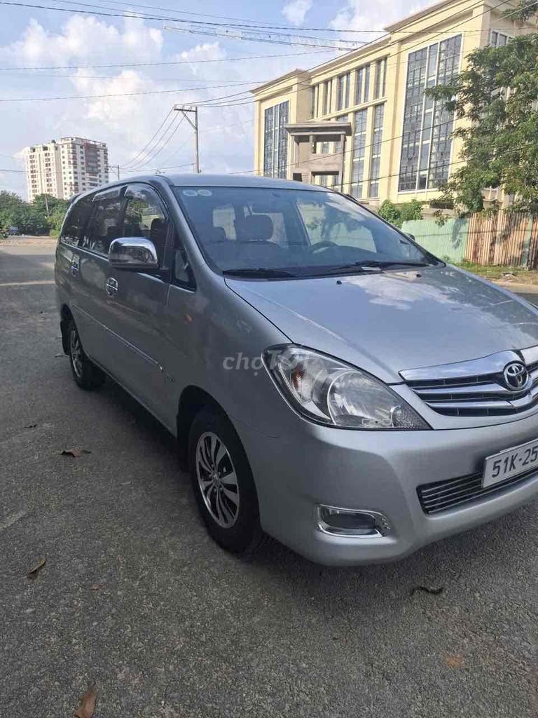 gia đình cần bán một xe toyota innova V đời 2009. Mua bán Ô tô tại Quận 12 Tp Hồ Chí Minh được đăng bởi phan hoang minh hình 3