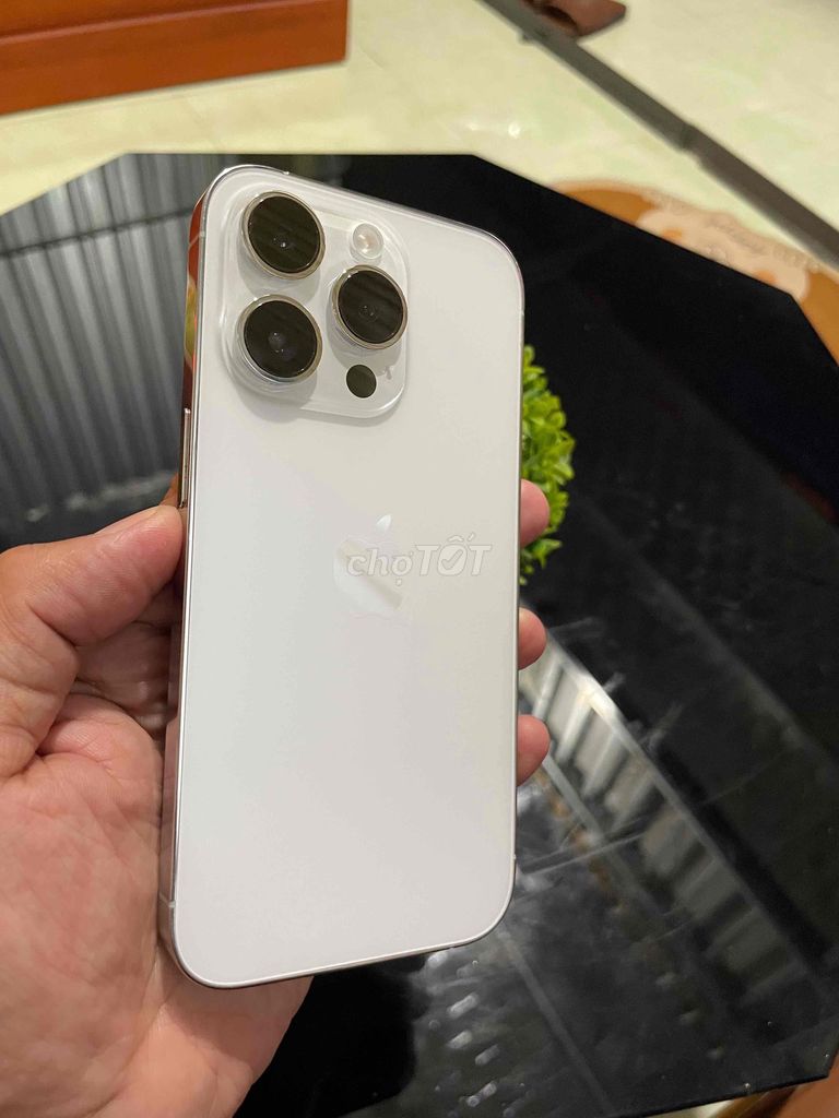 Apple iPhone 14 Pro 128GB Trắng. Mua bán Điện thoại tại Thành phố Bến Tre Bến Tre được đăng bởi Tran Hưng hình 1