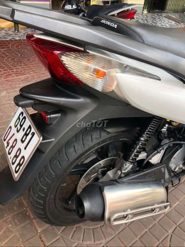 Bán xe Sh zin chỉ đậu nhà. Mua bán Xe máy tại Thành phố Cà Mau Cà Mau được đăng bởi Mr.nhanh hình 1