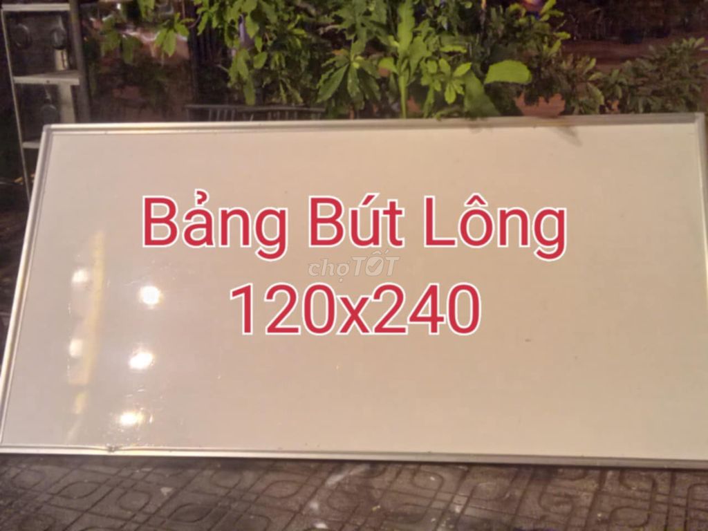 Bảng bút lông từ