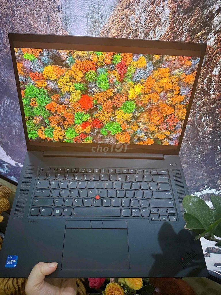 Lenovo ThinkPad P1 Gen 4 i7 16 inch 32GB/256bg. Mua bán Laptop tại Quận Hoàng Mai Hà Nội được đăng bởi Sky Blue hình 1