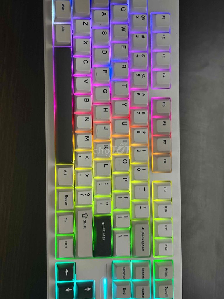 Bàn phím cơ Trắng Red Switch. Mua bán Phụ kiện (Màn hình, Chuột...) tại Quận Tân Bình Tp Hồ Chí Minh được đăng bởi huy hoang hình 1