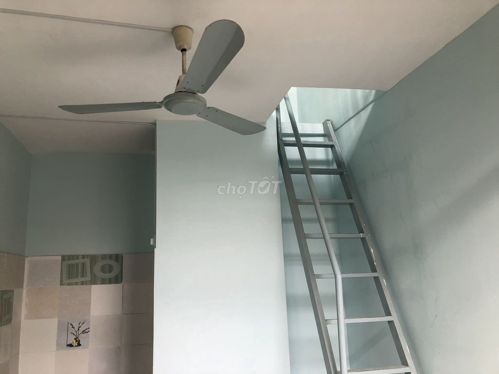 Cho thuê phòng trọ đường T15 đối diện đại học Nguyễn Tất Thành