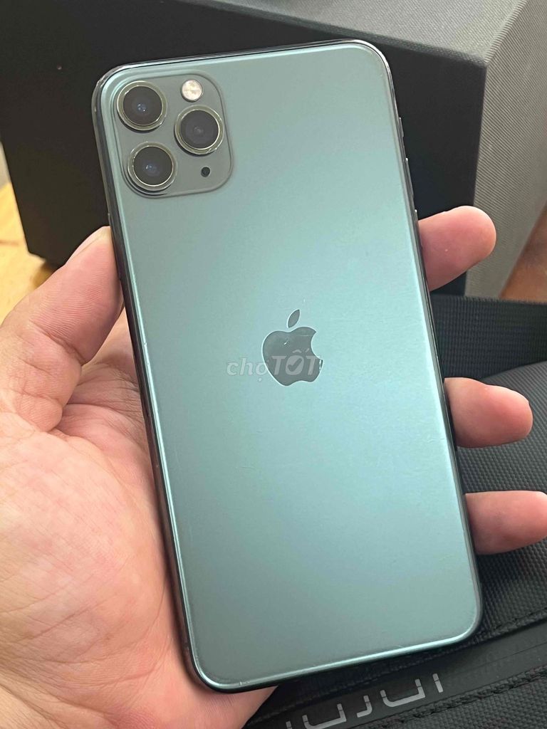 iPhone 11 Pro Max 256GB 2 Sim Vật Lí 1 chủ dùng. Mua bán Điện thoại tại Quận 11 Tp Hồ Chí Minh được đăng bởi VĂN THÀNH TÍNH AUTHENTICWATCH hình 1