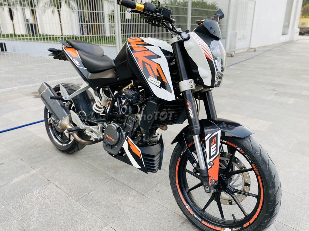 KTM DUKE 200 MÁY NGUYÊN CHÍNH CHỦ BAO CHẤT. Mua bán Xe máy tại Quận Nam Từ Liêm Hà Nội được đăng bởi Nam Anh hình 4