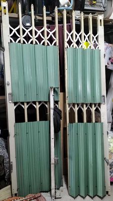 Cửa xếp thanh lý. Mua bán Nội thất, đồ gia dụng khác tại Thành phố Biên Hòa Đồng Nai được đăng bởi Anh Phúc