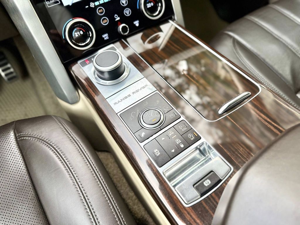RANGE ROVER AUTOBIOGRAPHY LWB 5.0 2014 Độ Full SV.. Mua bán Ô tô tại Quận Tây Hồ Hà Nội được đăng bởi Nguyễn Hoàng Sơn hình 17