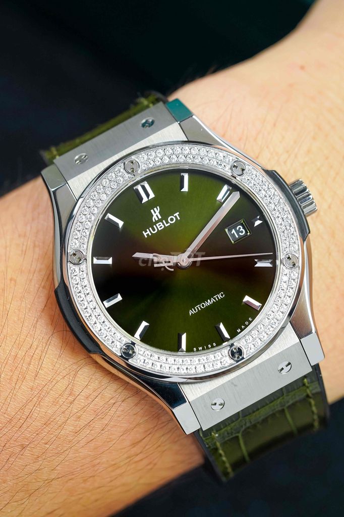 HUBLOT FUSION TITANIUM GREEN 542.NX.8970.LR Lướt. Mua bán Đồng hồ tại Quận Bình Thạnh Tp Hồ Chí Minh được đăng bởi Đình Túc Watch  Đồng Hồ Chính Hãng hình 1