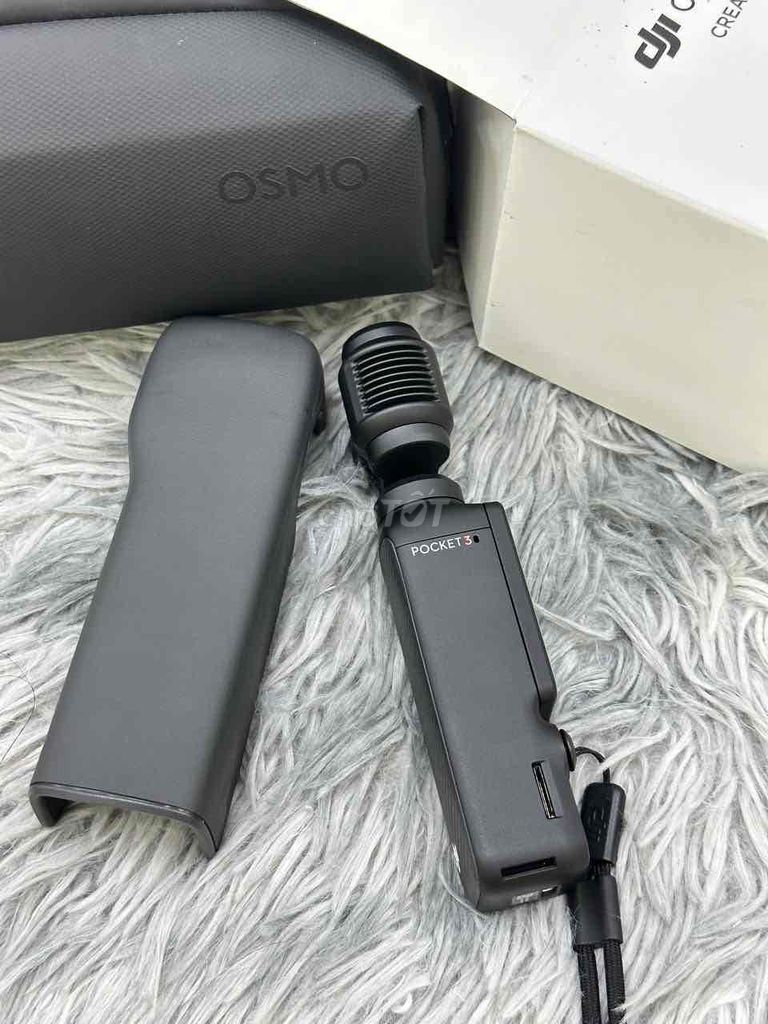 Máy quay vlog DJI Pocket 3 Combo Đen 99% bh 4/2027. Mua bán Máy ảnh, Máy quay tại Quận 5 Tp Hồ Chí Minh được đăng bởi Phan Thế Phong  hình 1