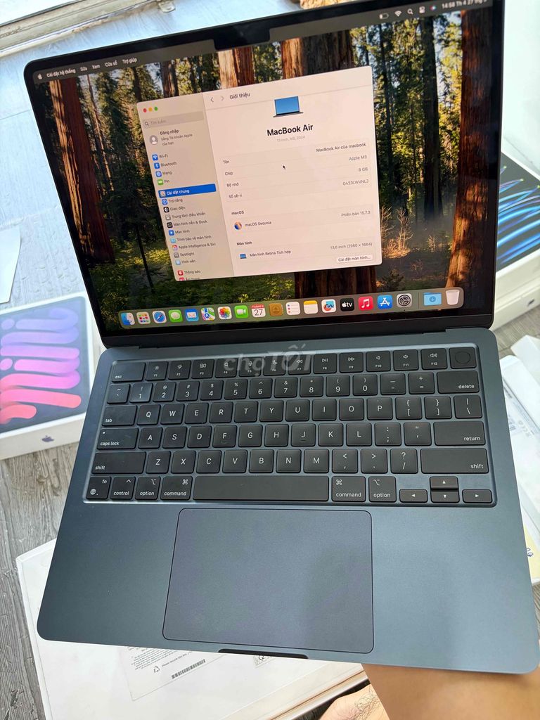 Apple Macbook Air M3 8GB/256GB Xanh đậm. Mua bán Laptop tại Huyện Thanh Trì Hà Nội được đăng bởi Đoàn Xuân Tùng hình 1