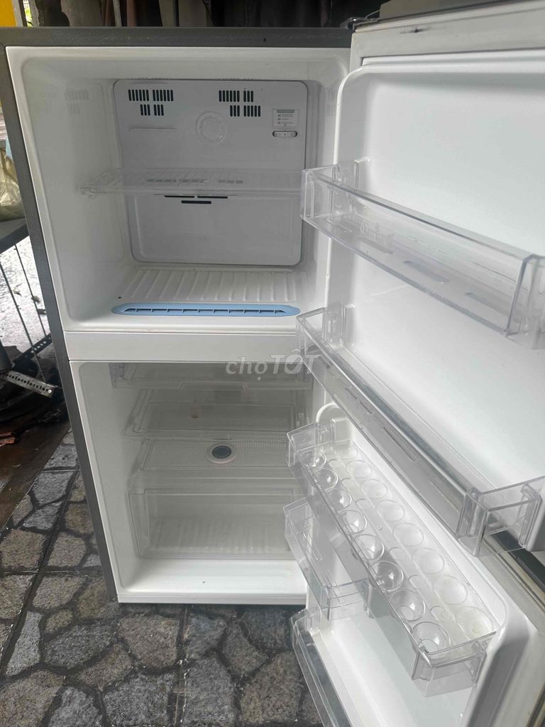 tủ lạnh LG hư như hình bán