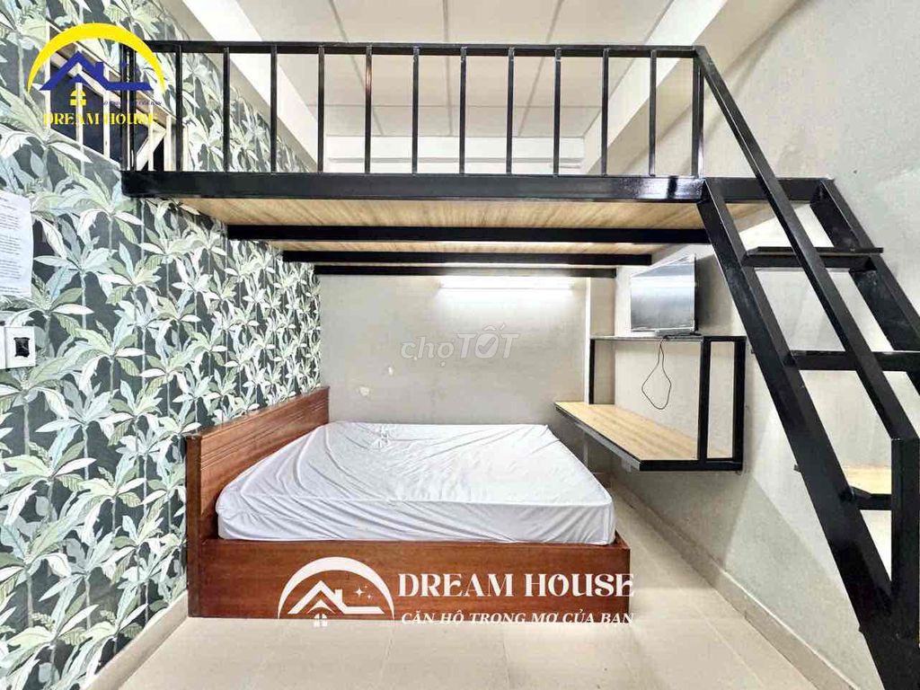 PHÒNG SẴN NỘI THẤT - MÁY LẠNH, GẦN ĐẦM SEN PARK CÓ THANG MÁY, AN NINH