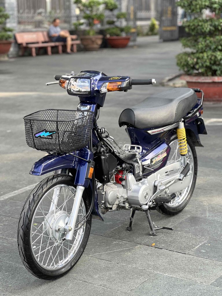 SUPER DREAM KIỂNG MỚI BSTP CHÍNH CHỦ CÓ GÓP. Mua bán Xe máy tại Thành phố Thủ Đức Tp Hồ Chí Minh được đăng bởi Hiếu  hình 3