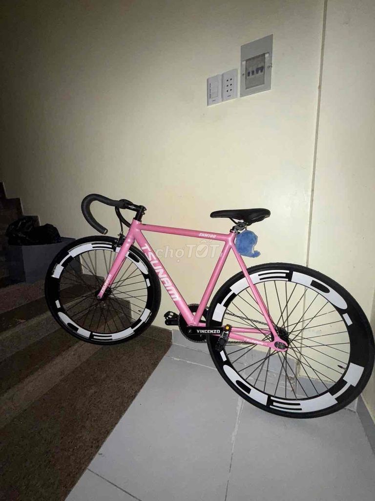 xe mua  7tr được 4 tháng chạy được 2 lần còn mới l. Mua bán Xe đạp tại Quận 8 Tp Hồ Chí Minh được đăng bởi Ngọc Hà hình 3