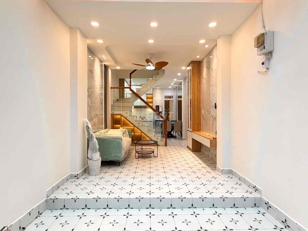 🏡 BÁN NHÀ PHAN VĂN TRỊ – 🚗 HẺM Ô TÔ ĐỖ CỬA – 44M² CHỈ 6,6 TỶ TL