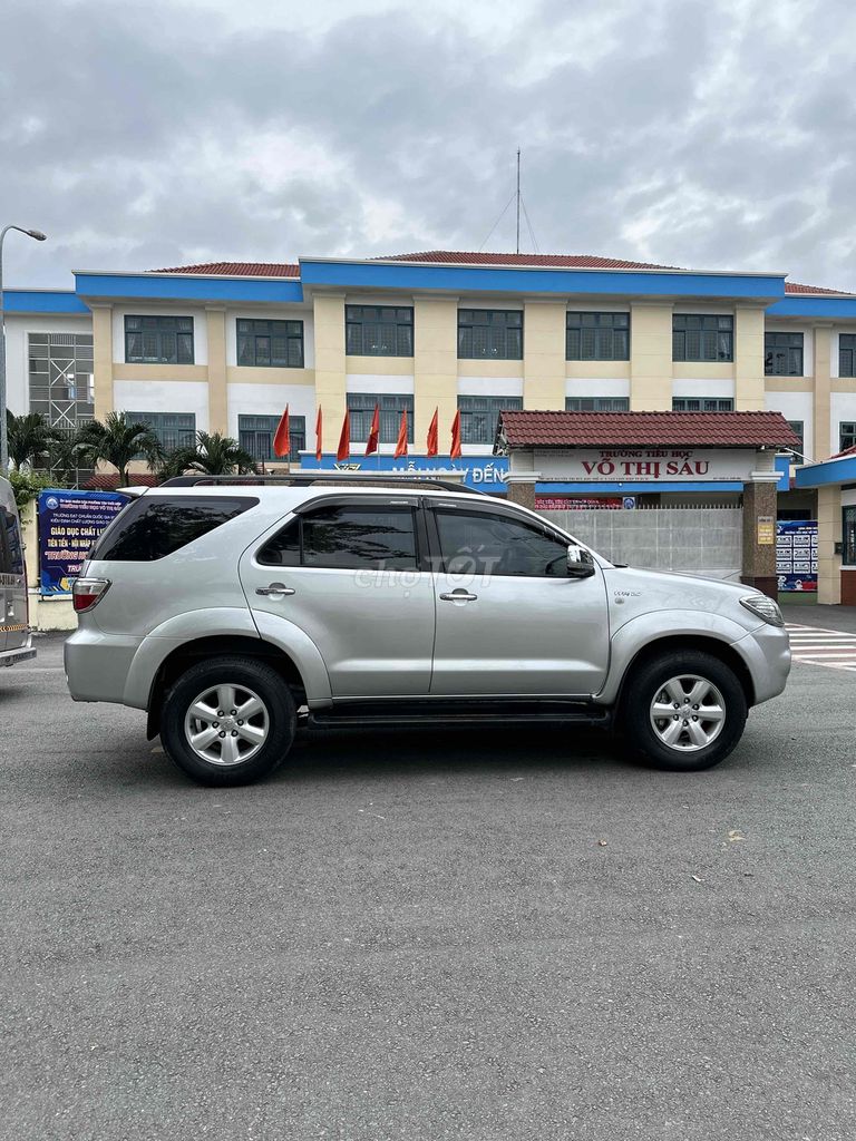 Toyota Fortuner 2012 V 2 Cầu Odo 206357km. Mua bán Ô tô tại Huyện Củ Chi Tp Hồ Chí Minh được đăng bởi Lê Hữu Hoàn hình 5