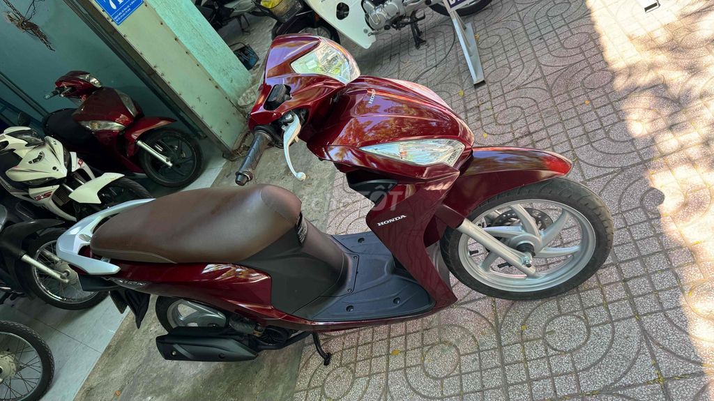 HONDA VISION 2017 gtdd (cccd chủ). Mua bán Xe máy tại Huyện Bình Chánh Tp Hồ Chí Minh được đăng bởi nguyễn Hồng chuyên xe máy cũ  hình 2