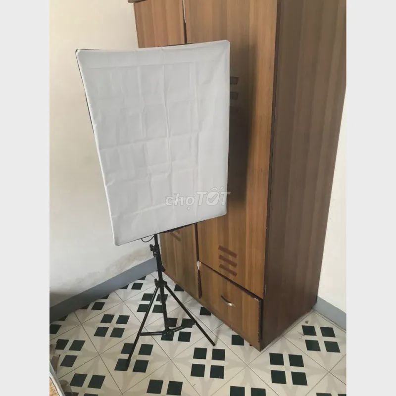 Đèn softbox 60W 6500K. Mua bán Đèn tại Thành phố Nha Trang Khánh Hòa được đăng bởi Hà Phạm hình 1