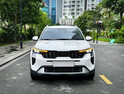 Kia Sonet 2025 Luxury 1.5 AT - 2000 km. Mua bán Ô tô tại Quận Cầu Giấy Hà Nội được đăng bởi Thái Hoàng Long Auto