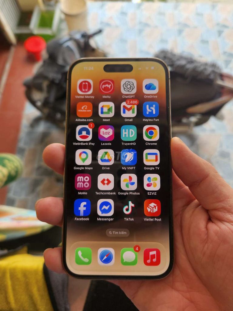 Apple iPhone 14 Pro 128GB Vàng. Mua bán Điện thoại tại Thị xã Bỉm Sơn Thanh Hóa được đăng bởi anh son hình 1