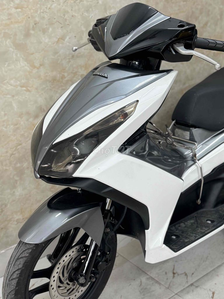 AB 125 đời 2014 trắng đen mới keng 43C1-351.09. Mua bán Xe máy tại Quận Sơn Trà Đà Nẵng được đăng bởi Minh Dũng bán trả góp 136 vân đồn  hình 3