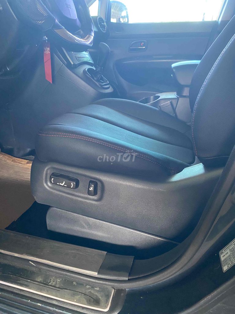 Kia Carens 2014 S 2.0 MT - 19000 km. Mua bán Ô tô tại Huyện Đức Trọng Lâm Đồng được đăng bởi Lê Tuấn hình 7