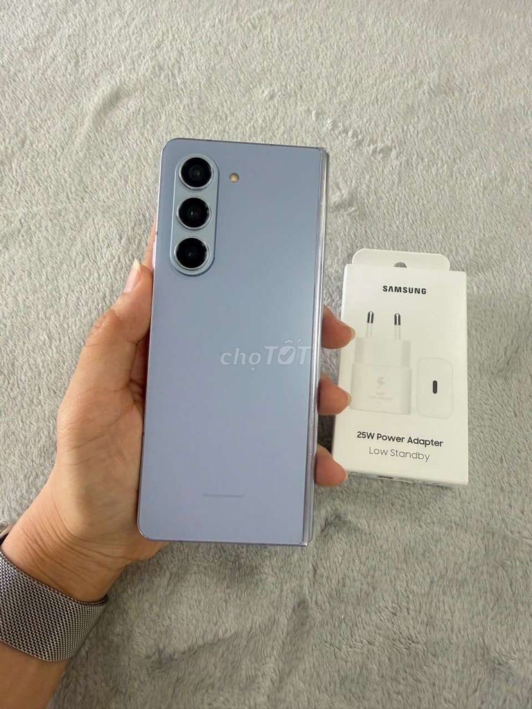Samsung Galaxy Z Fold5 256GB . Mua bán Điện thoại tại Quận Ninh Kiều Cần Thơ được đăng bởi Di Động Cần Thơ hình 1