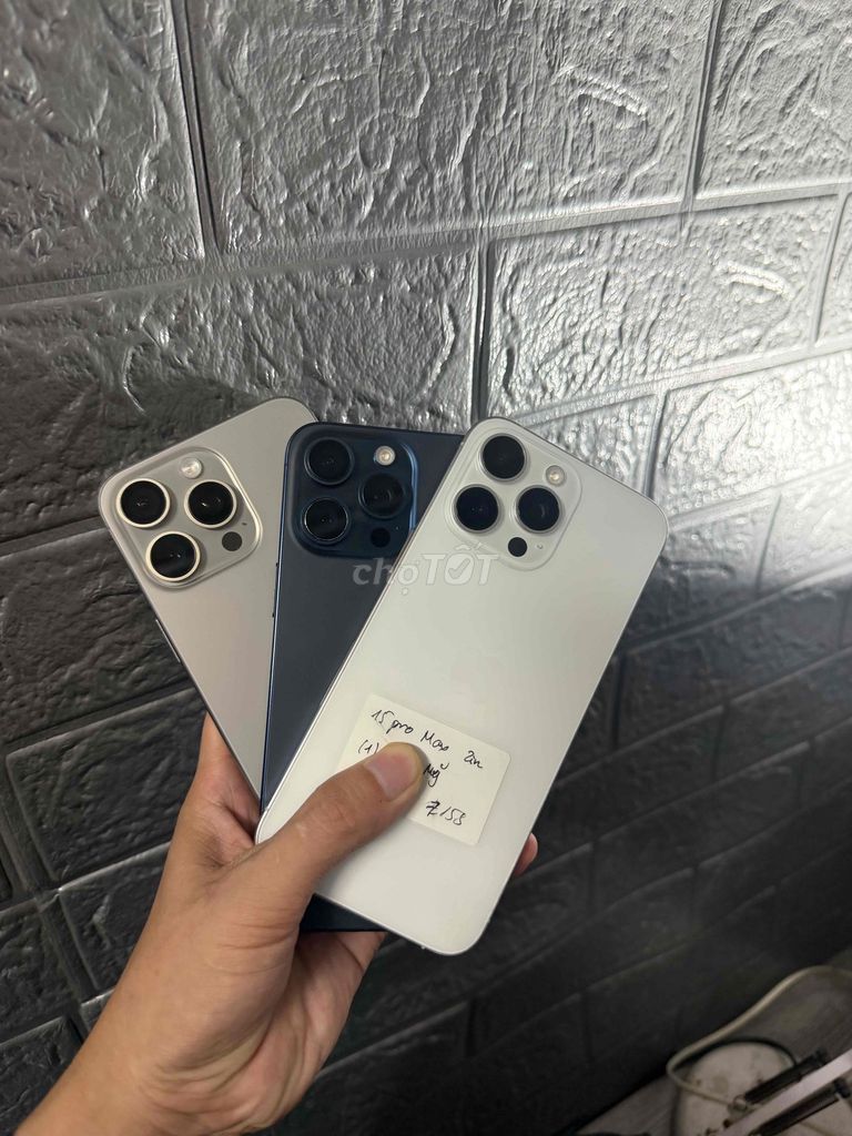Apple iPhone 15 Pro Max 256GB 99,999%. Mua bán Điện thoại tại Quận Hải Châu Đà Nẵng được đăng bởi Hoàng Táo 273 Nguyễn Hoàng hình 1