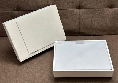 MacBook Air M4 13' SkyBlue Ram 16 / Ssd 512Gb. Mua bán Laptop tại Quận 10 Tp Hồ Chí Minh được đăng bởi APPLE 2HAND