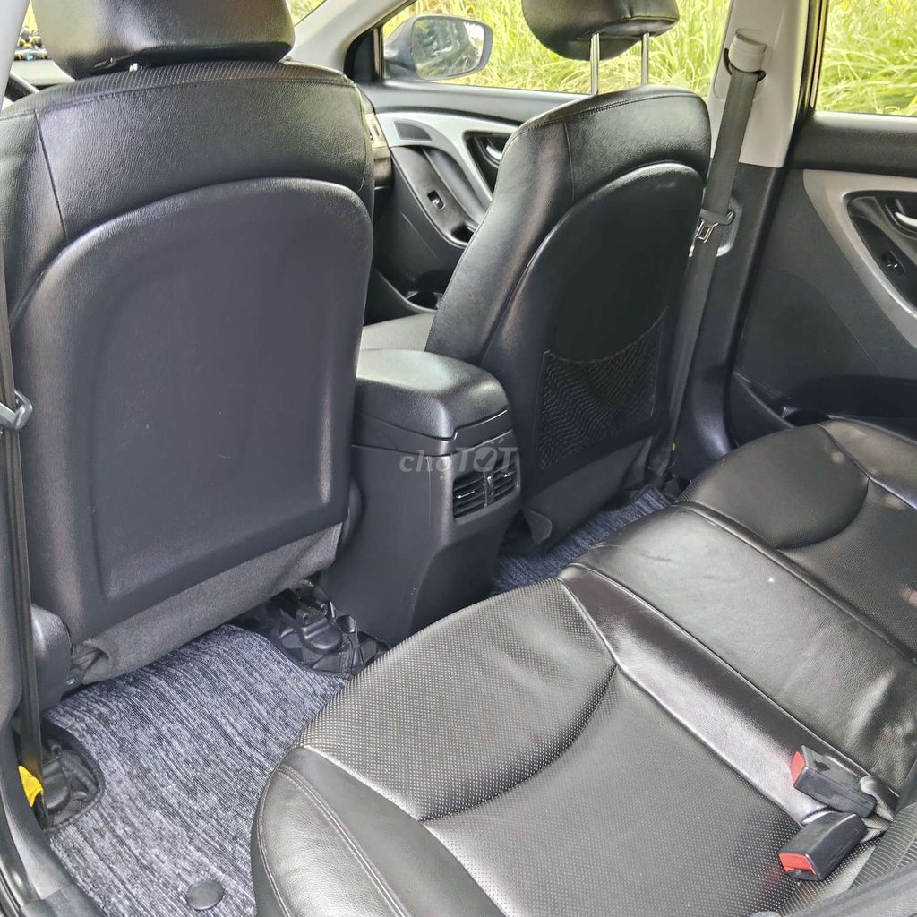 Bán xe Hyundai Elantra 2014 nhập khẩu. Mua bán Ô tô tại Quận Hải Châu Đà Nẵng được đăng bởi Ý ĐNg hình 15