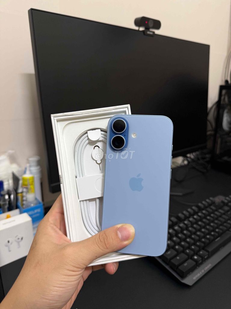 Iphone 17 256GB xanh mã ZP/A, còn BH. Mua bán Điện thoại tại Thành phố Biên Hòa Đồng Nai được đăng bởi Phạm Đăng Học hình 1