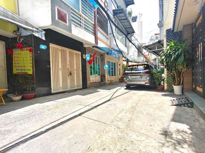 Аренда · 3 комн. · 120 м² · Quận Tân Bình, ул. đg.âu cơ
