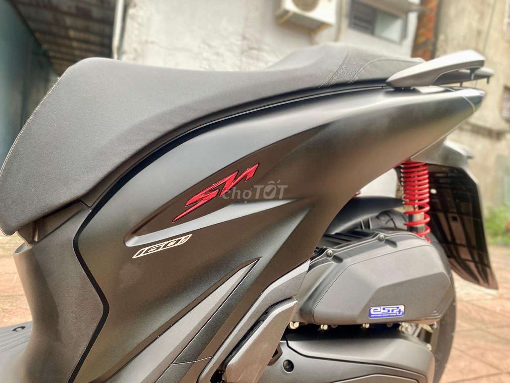 Honda SH 160i ABS 2023 ĐEN NHÁM odo 3.900Km. Mua bán Xe máy tại Quận Ninh Kiều Cần Thơ được đăng bởi Xe Máy TÂN LIÊN HƯNG 1 91B hình 9