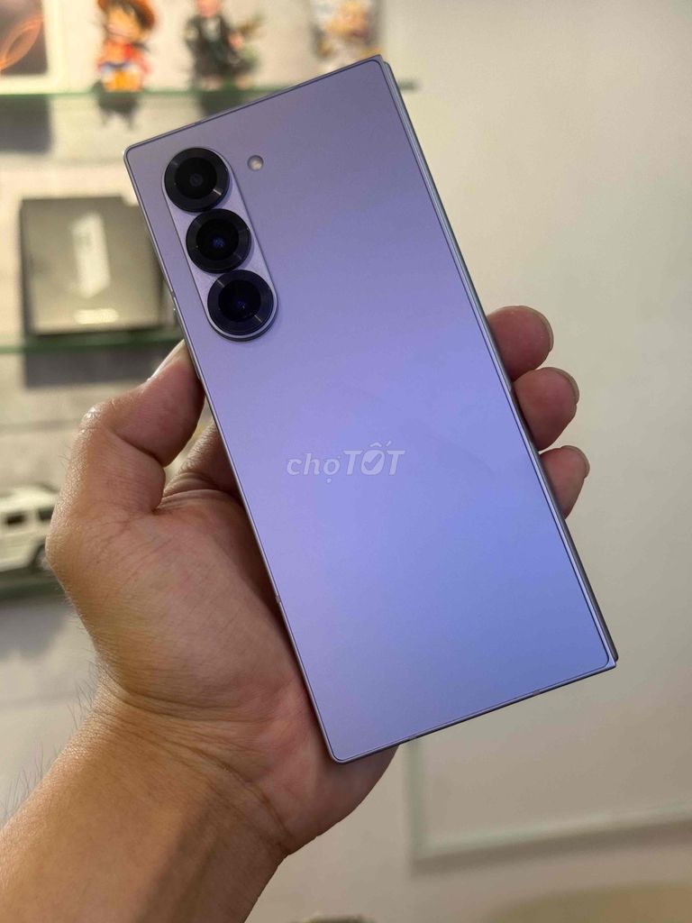 Samsung Z Fold 6 256GB Xám 98.5%. Mua bán Điện thoại tại Quận 3 Tp Hồ Chí Minh được đăng bởi Phone2Hand hình 1