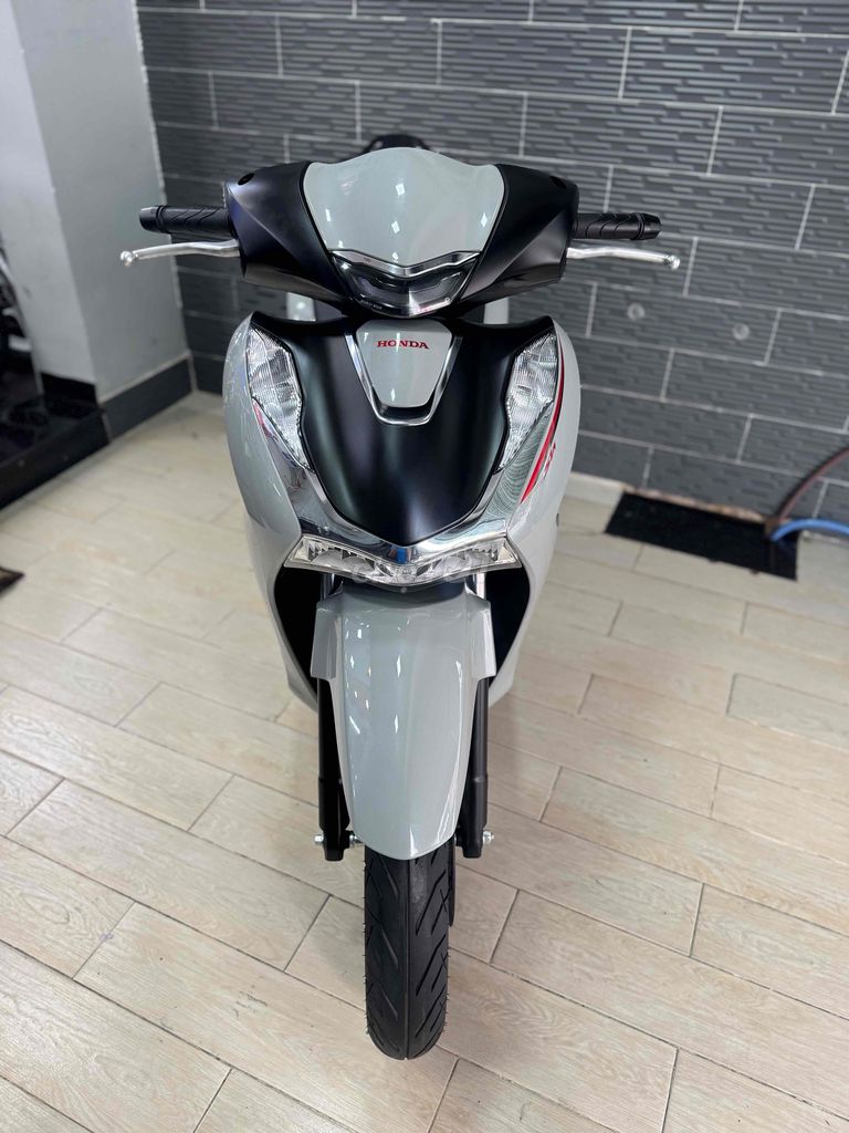 Honda SH150 Up SH160 xám xi măng 2024 Bs Sài Gòn