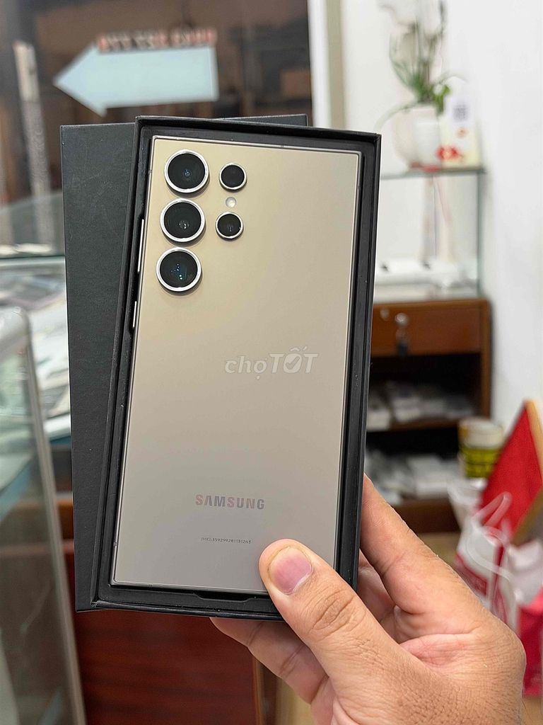 Samsung S24 Ultra 5G 12GB/256GB Vàng Mỹ. Mua bán Điện thoại tại Quận Ninh Kiều Cần Thơ được đăng bởi Cầm Đồ Tấn Lợi hình 1