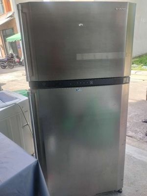 Sharp inverter 555 lít. Mua bán Tủ lạnh tại Quận Bình Tân Tp Hồ Chí Minh được đăng bởi Hung