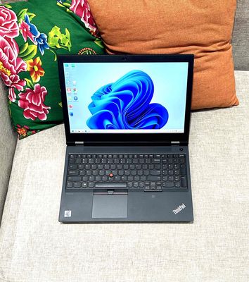 Thinkpad P15 US LTE+ i7 10850H / RTX 3000 like new