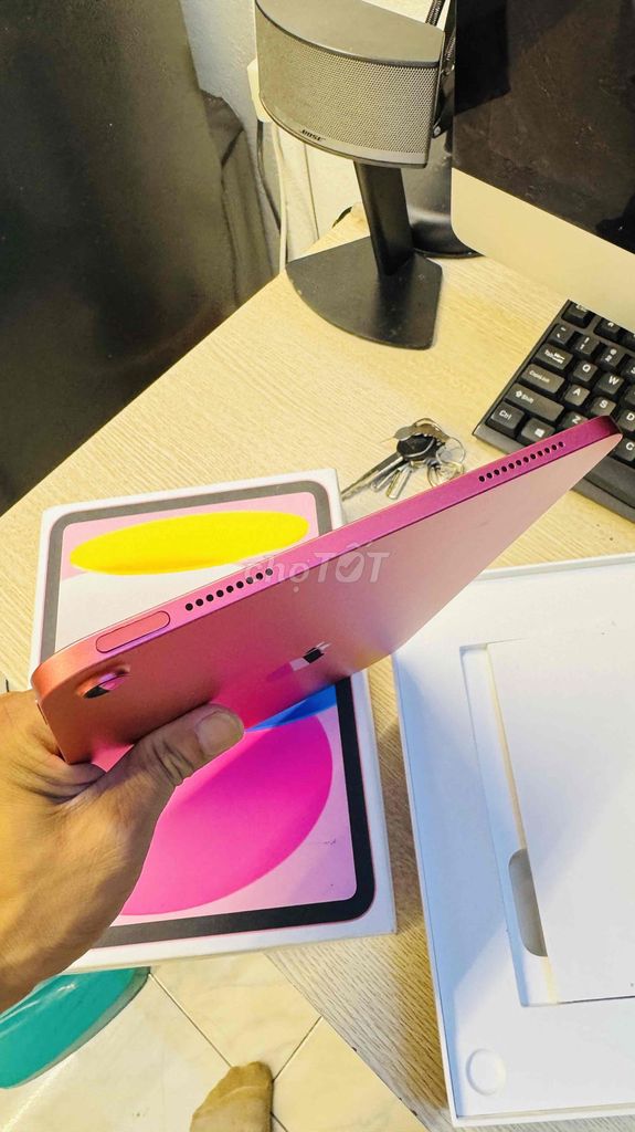Apple iPad A16 128GB Đỏ. Mua bán Máy tính bảng tại Quận Ba Đình Hà Nội được đăng bởi Nguyen  hình 1