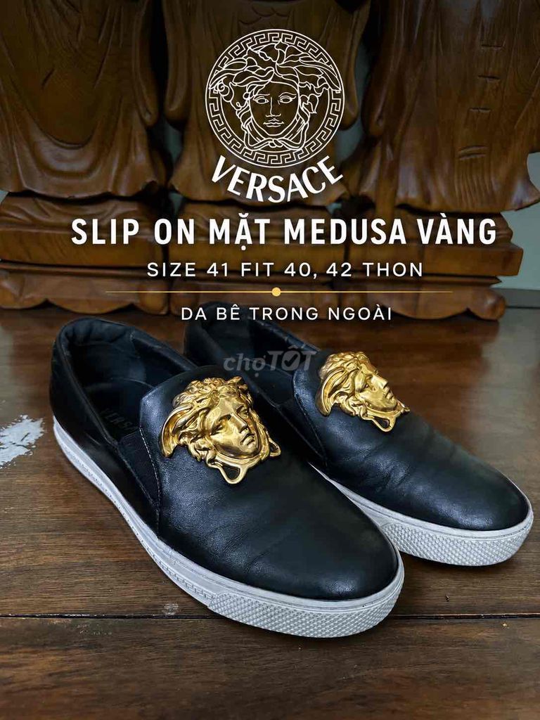 Giày lười Versace Nam Da bê Đen size 41. Mua bán Giày dép tại Quận Hai Bà Trưng Hà Nội được đăng bởi Nguyễn Thanh Tuấn hình 1