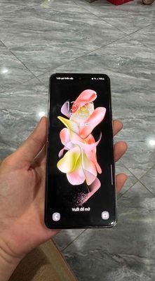 Samsung Galaxy Z Flip4 Vàng Hồng 128GB. Mua bán Điện thoại tại Quận 4 Tp Hồ Chí Minh được đăng bởi Phan Pha