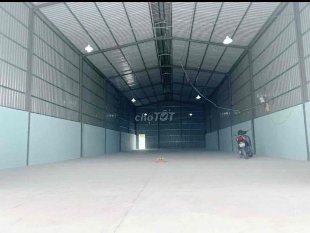 MẶT TIỀN KHO XƯỞNG ( 650m2 ) VĨNH LỘC B