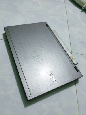 Dell Latitude E4310 i5 4GB/500GB