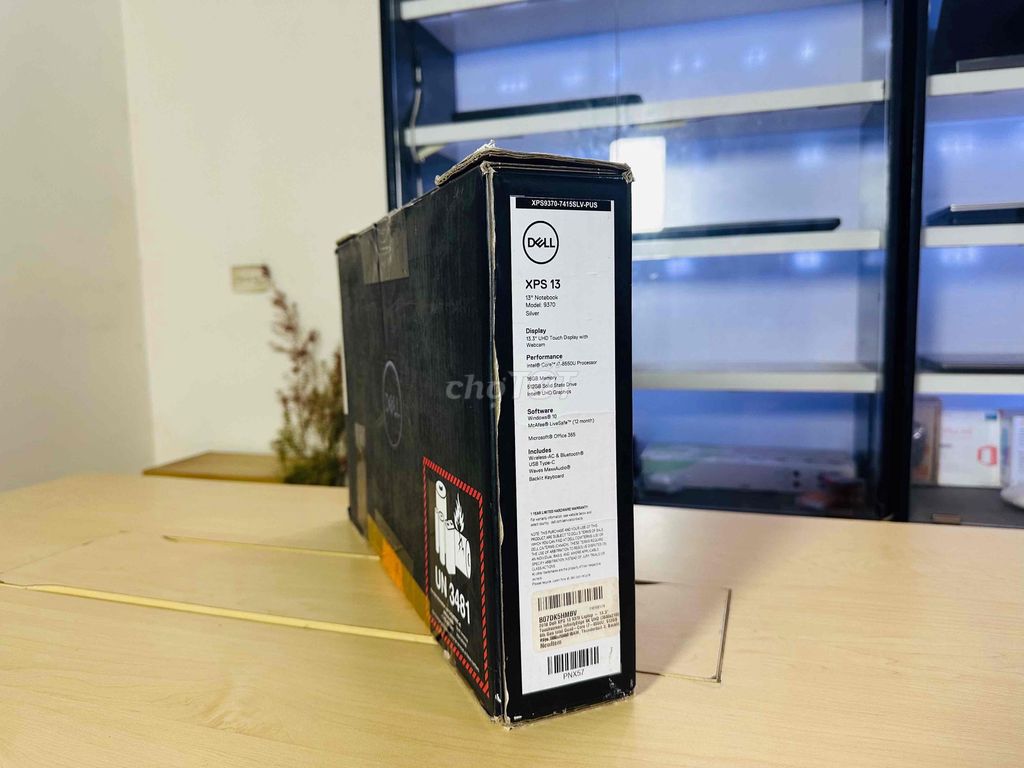 Dell XPS 13 9370 oder US full Box siêu lướt. Mua bán Laptop tại Quận Thanh Xuân Hà Nội được đăng bởi Tuấn Minh hình 1
