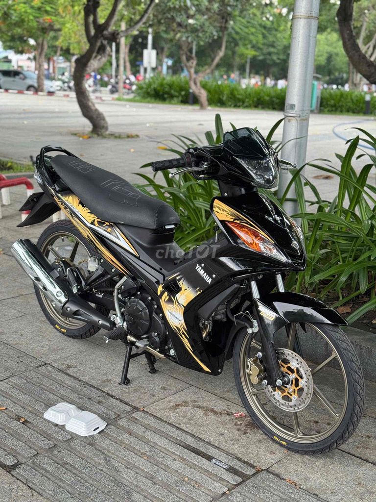 Exciter 135 тюнинг под 2010 черный, госномер Хошимина, хозяин, есть рассрочка