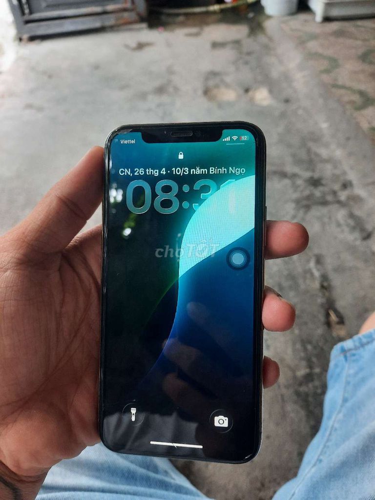 iPhone 11 Pro 64GB Vàng Đã sử dụng. Mua bán Điện thoại tại Quận Liên Chiểu Đà Nẵng được đăng bởi người mang tâm sự hình 1