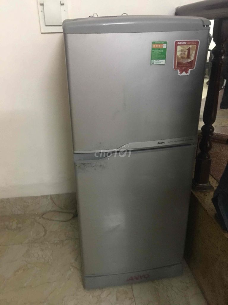 Tủ lạnh Sanyo 110L Xám. Mua bán Tủ lạnh tại Quận Ba Đình Hà Nội được đăng bởi Manh Hung hình 1